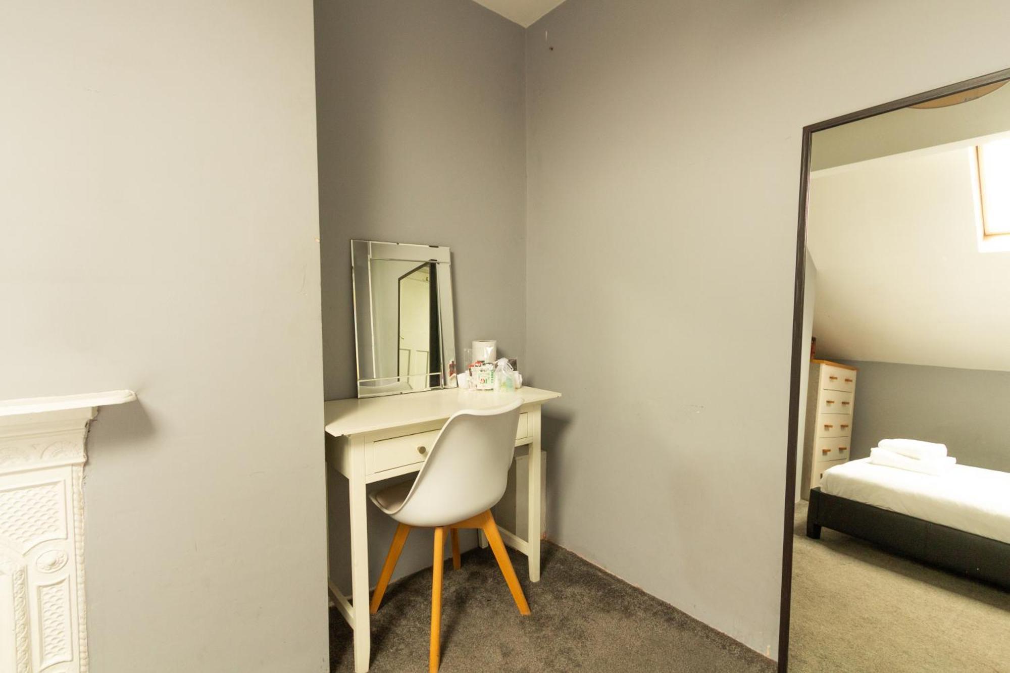 Lovely Private Rooms Near Mcr Centre Manchester Buitenkant foto